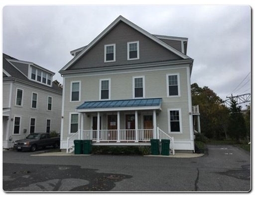 2 Honora Ln unit 2, Buzzards Bay, MA 02532 - photo 1