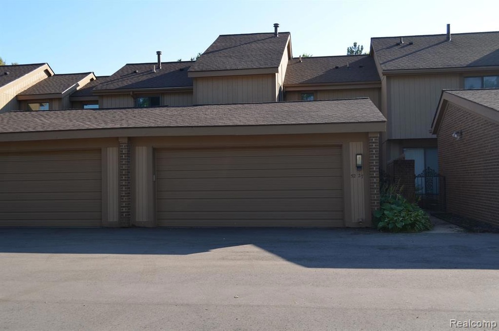 Front view Garage