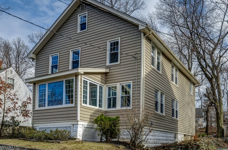 30 Robertson Rd, West Orange, NJ 07052 - photo 1