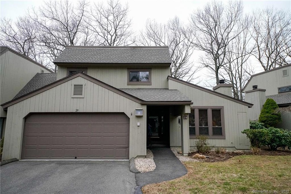 29 Applewood Ln, Avon, CT 06001 - photo 1