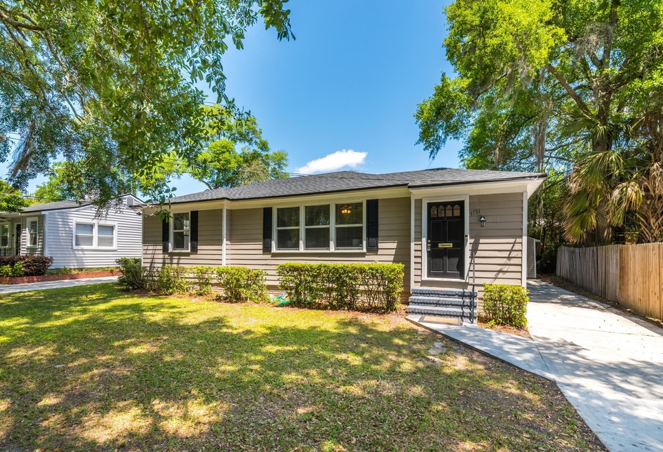 1751 Geraldine Dr, Jacksonville, FL 32205 - photo 1