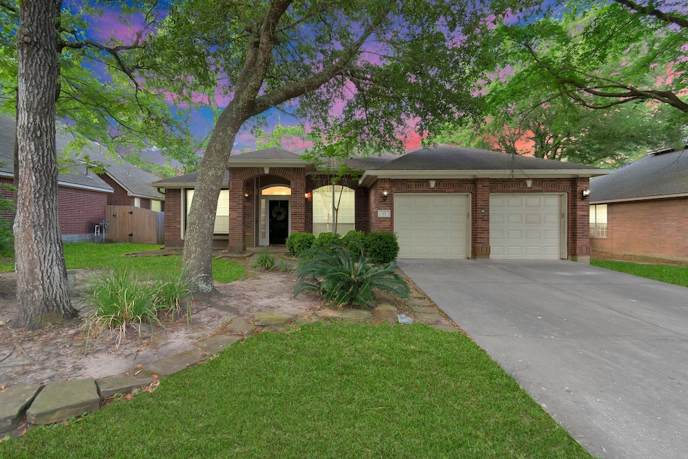 63 N Brooksedge Cir, Spring, TX 77382 - photo 1