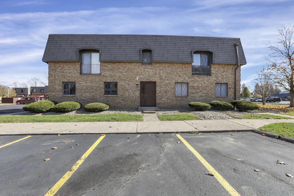 625 Country Club Dr unit F7, Newark, OH 43055 - photo 1