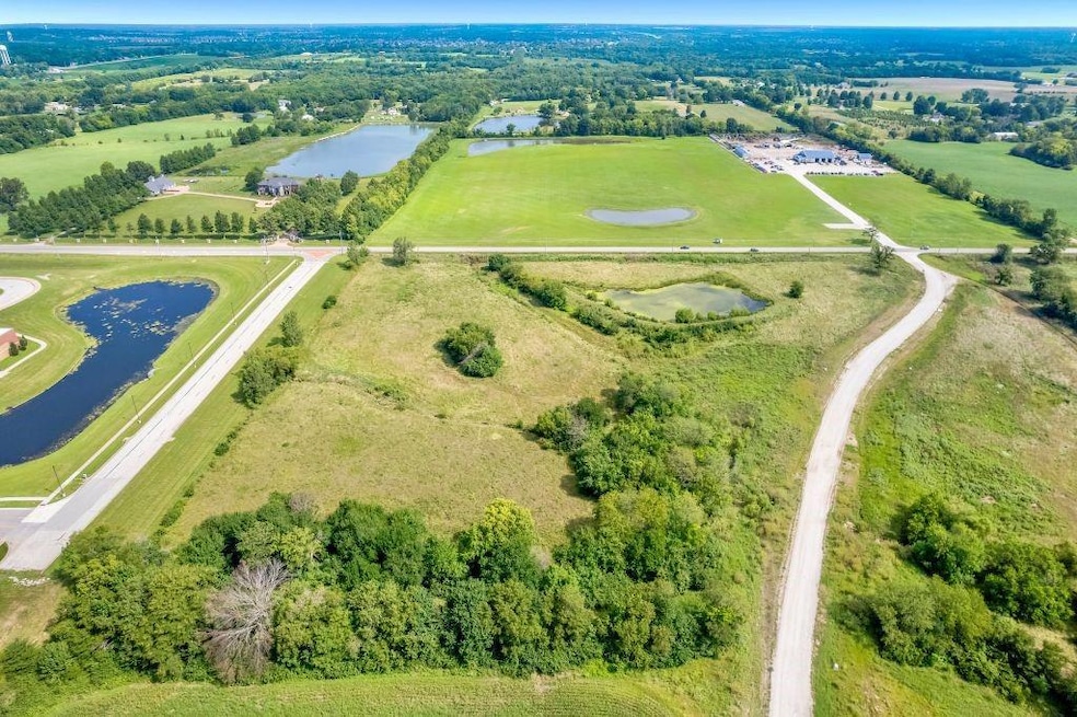 000TBD Deer Creek Ln, Raymore, MO 64083 - photo 1