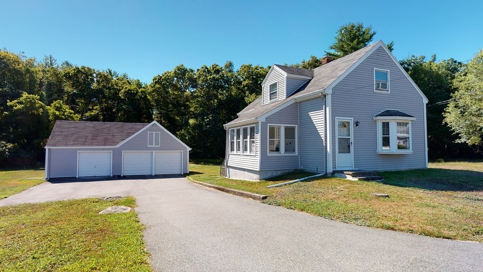 297 Indian Town Rd, Westport, MA 02790 - photo 1