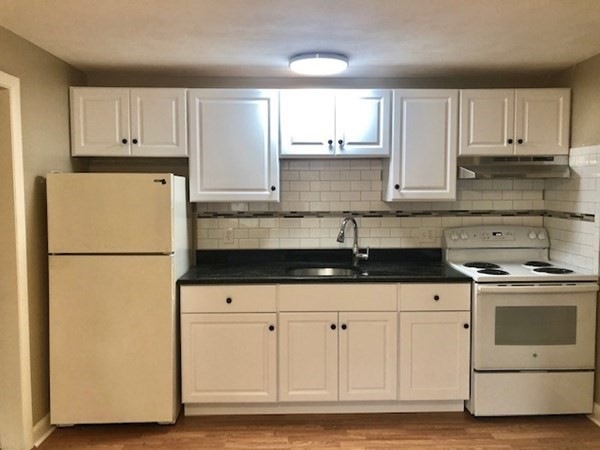 125 Common St unit 6, Quincy, MA 02169 - photo 1