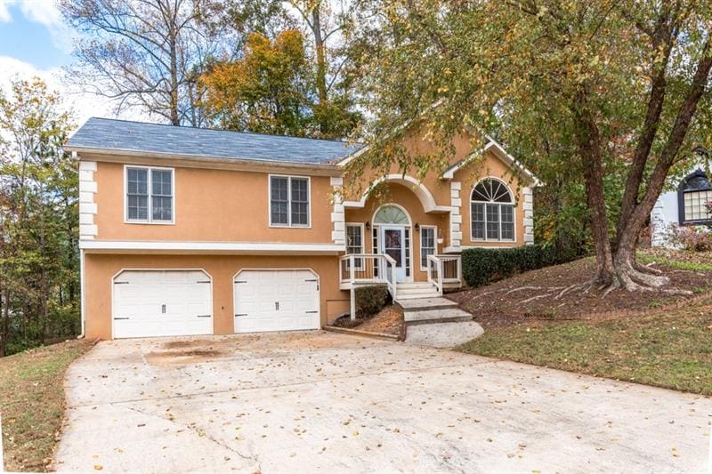 Sold $200,000 • Co-Listing Agent