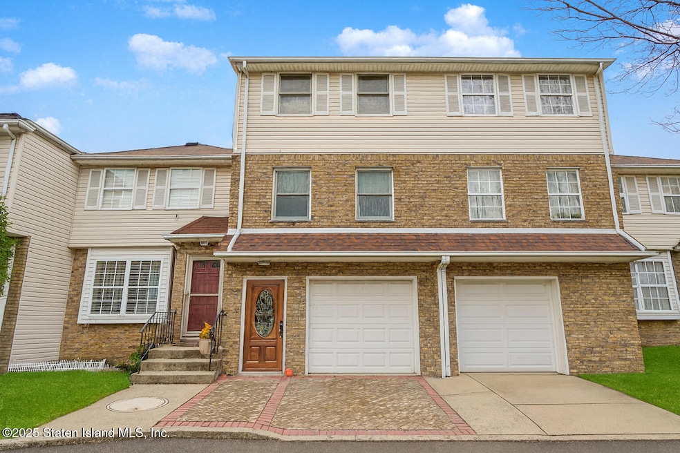 62 Deborah Loop, Staten Island, NY 10312 - photo 1