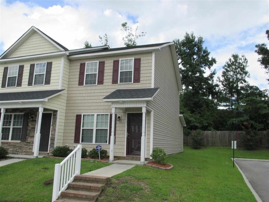 211 Doris Place Dr, Jacksonville, NC 28540 - photo 1