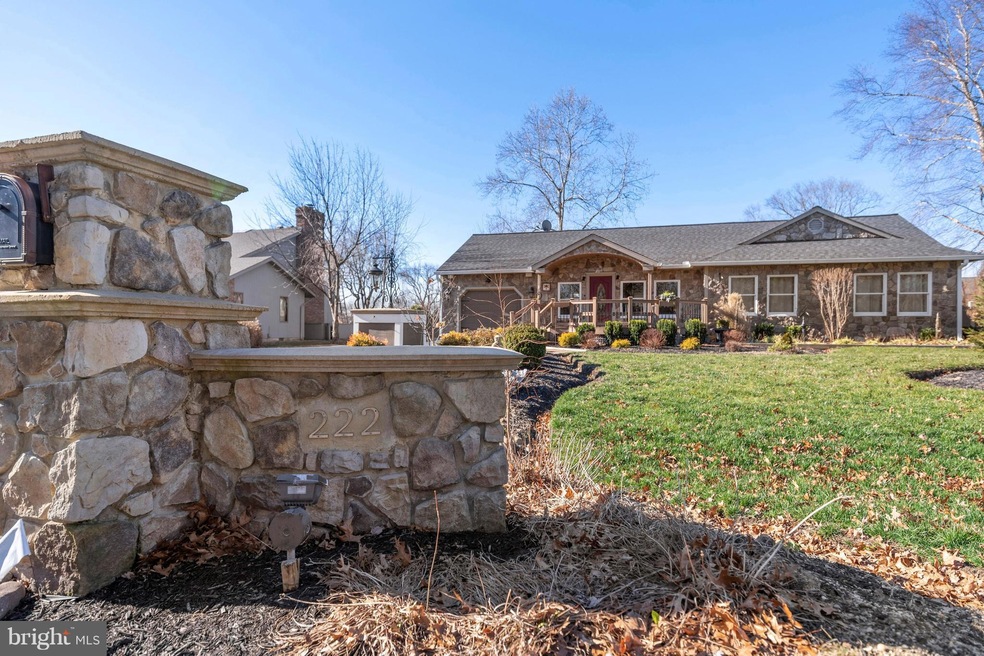 222 Columbia Ln, Stevensville, MD 21666 - photo 1