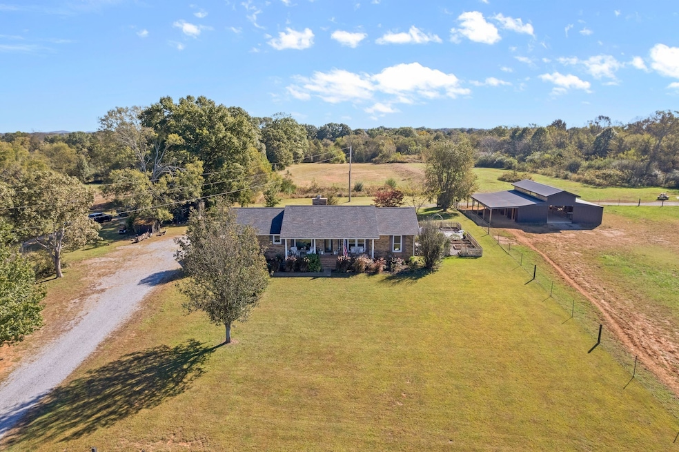 For Sale $709,999 • Co-Listing Agent