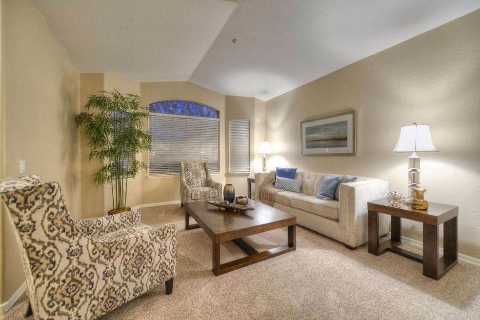 glenn moore living rm