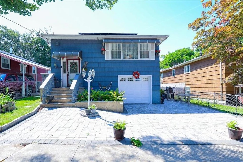 Pending $720,000 • Co-Listing Agent