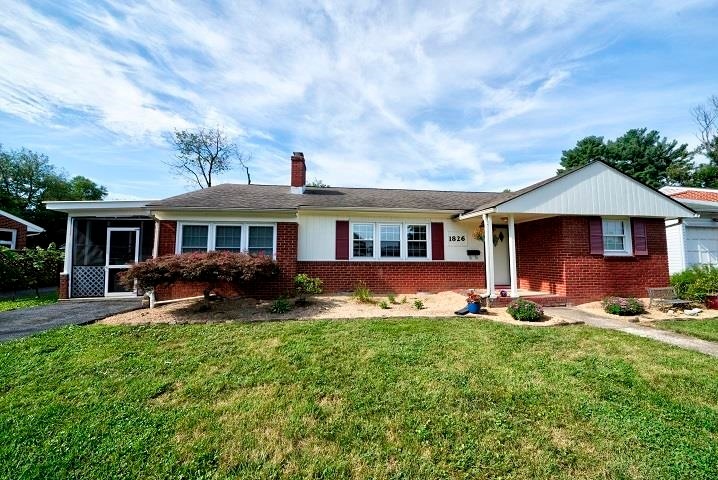1826 S Talbott Place, Waynesboro, VA 22980 - photo 1