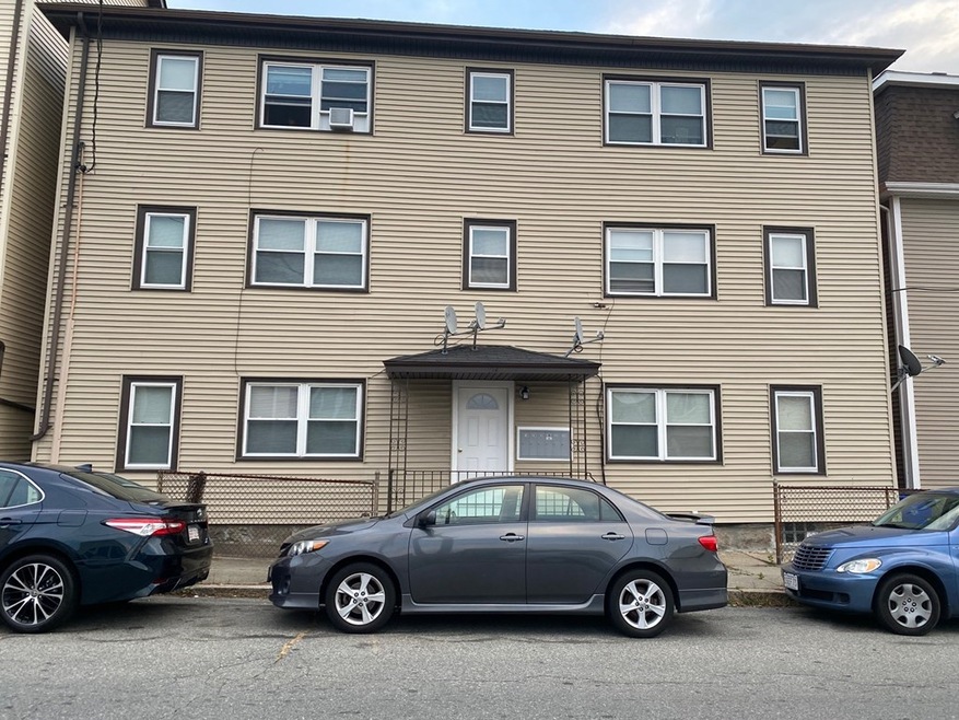 114 Tuttle St unit 1N, Fall River, MA 02724 - photo 1