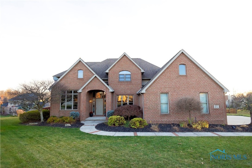 1807 Lakeland Dr, Findlay, OH 45840 - photo 1