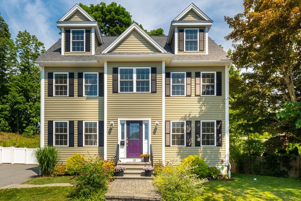 20 Smith Ln, Medford, MA 02155 - photo 1