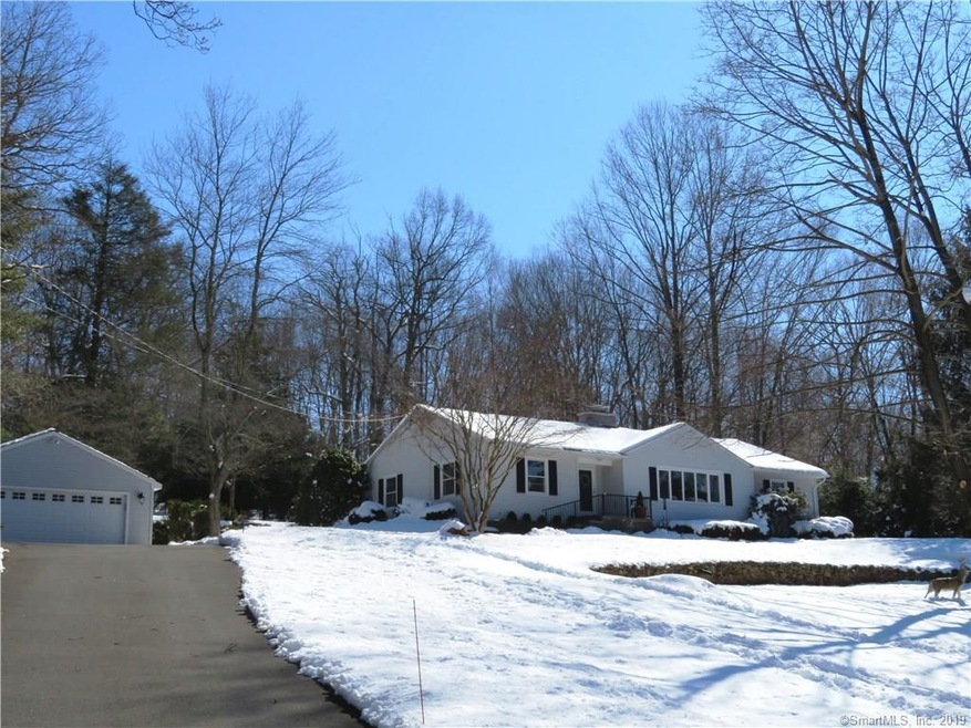 688 Mountain Rd, Cheshire, CT 06410 - photo 1