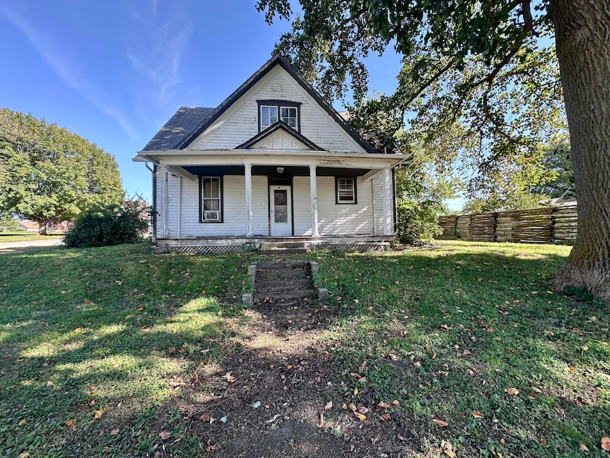 Pending $15,000 • Co-Listing Agent