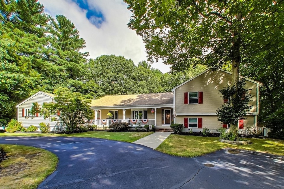 19 Howland Way, Rockland, MA 02370 - photo 1