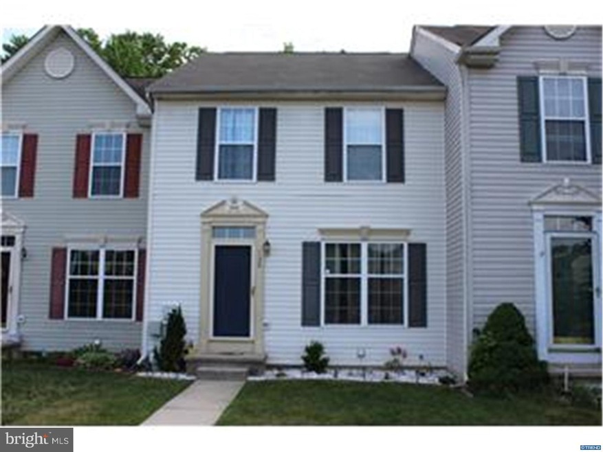 128 Couples Dr, Newark, DE 19702 - photo 1