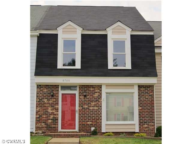 Exterior Front - Welcome home! NEW ROOF!!!!