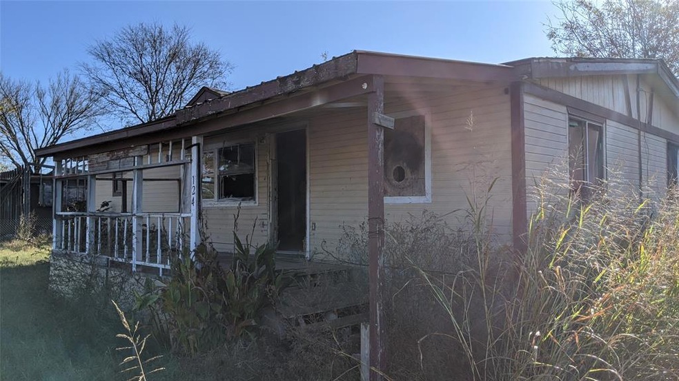 134 River Rd, Denison, TX 75021 - photo 1