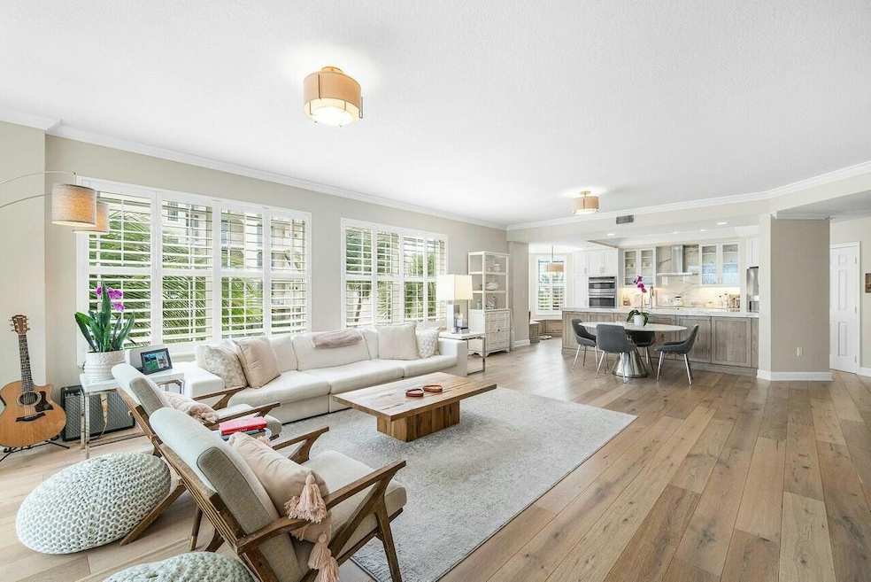 For Sale $1,995,000 • Co-Listing Agent