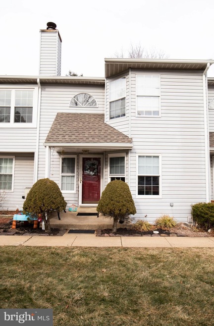 3 Parkview Cir, Southampton, PA 18966 - photo 1