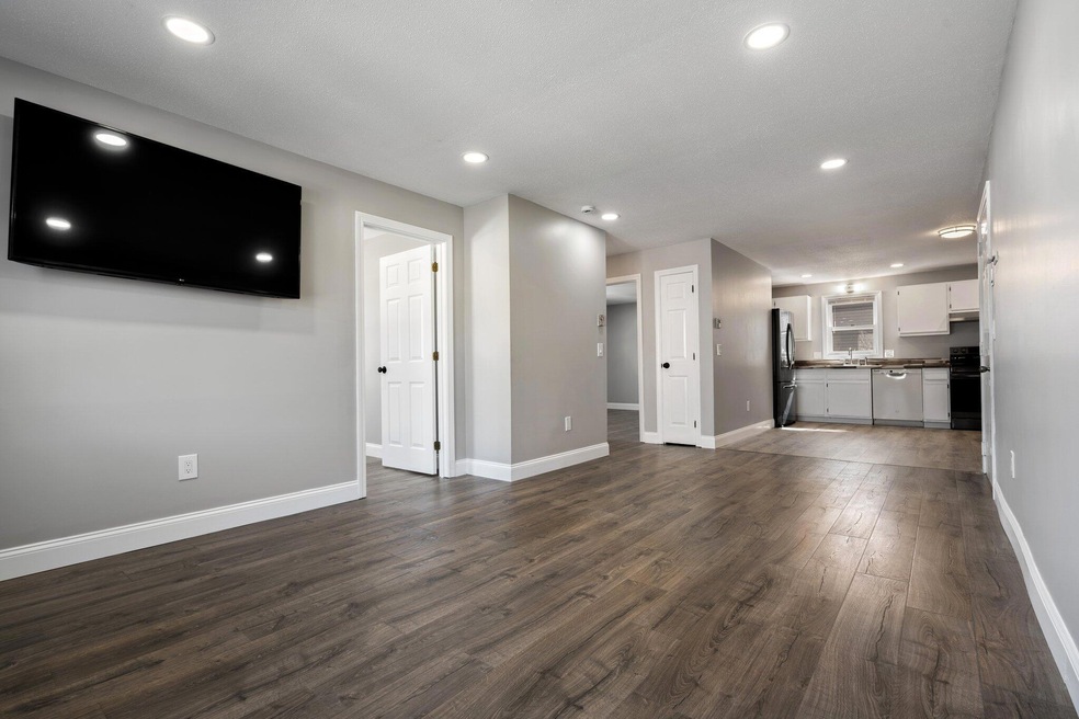 198 Saco Ave unit 1, Old Orchard Beach, ME 04064 - photo 1