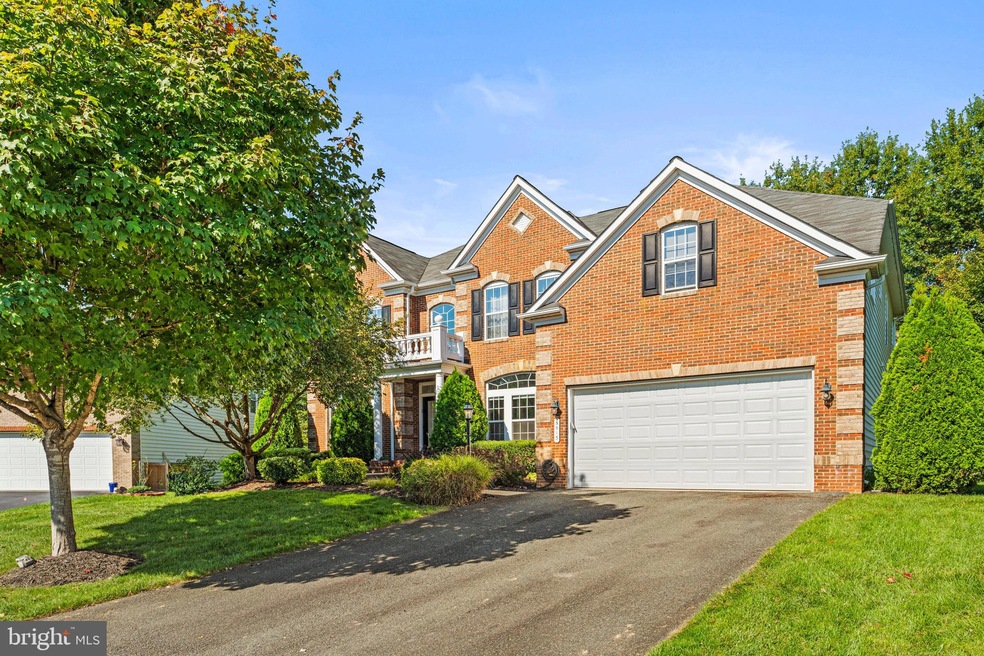 5513 Victory Loop, Manassas, VA 20112 - photo 1