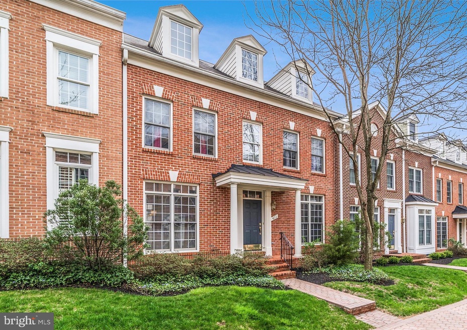 411 Park Ave, Falls Church, VA 22046 - photo 1