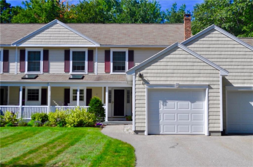 11 Cambridge Ct, Kennebunk, ME 04043 - photo 1