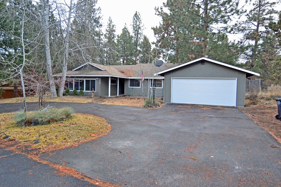 20569 Ambrosia Ln, Bend, OR 97702 - photo 1