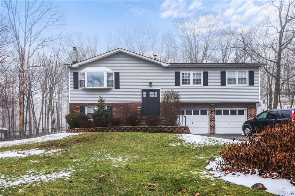 31 Laura Rd, Monroe, NY 10950 - photo 1