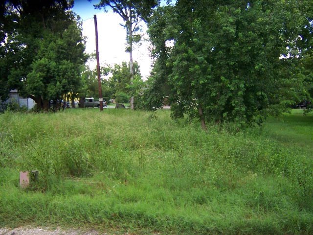 1704-12 Avenue E, Bay City, TX 77414 - photo 1