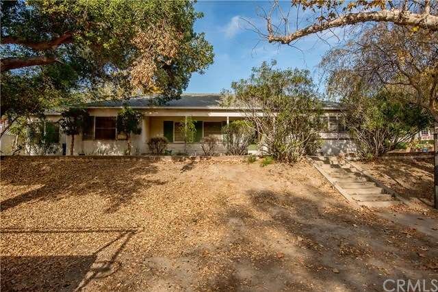 1900 W Parkside Ave, Burbank, CA 91506 - photo 1