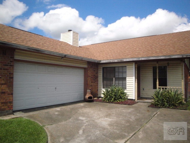 2706 Dove Tree Dr, Alvin, TX 77511 - photo 1