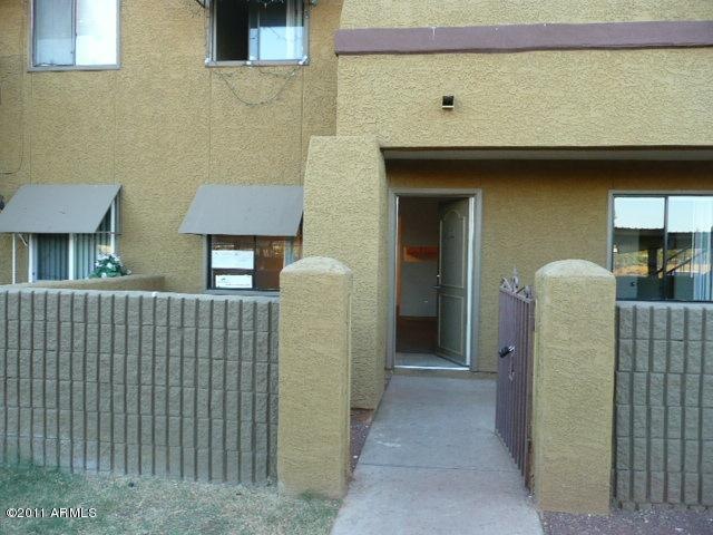 Entryway and courtyard