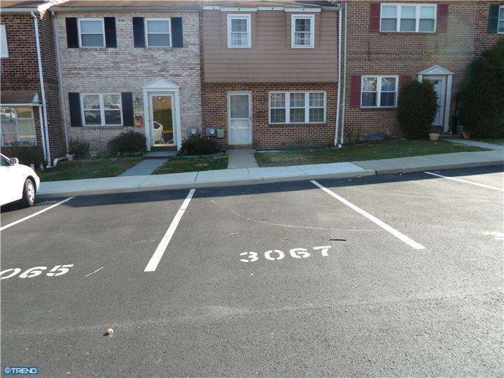3067 Cardin Place unit V4, Norristown, PA 19403 - photo 1