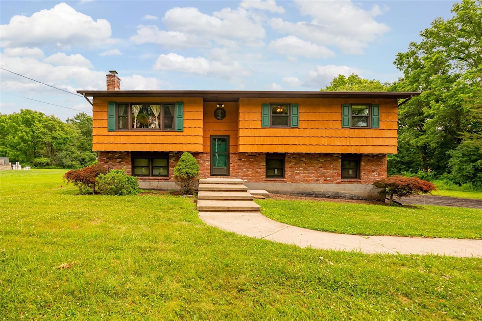 Pending $495,000 • Co-Listing Agent