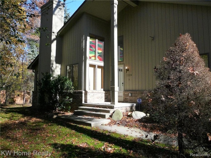 7720 Linden Dr, West Bloomfield, MI 48324 - photo 1