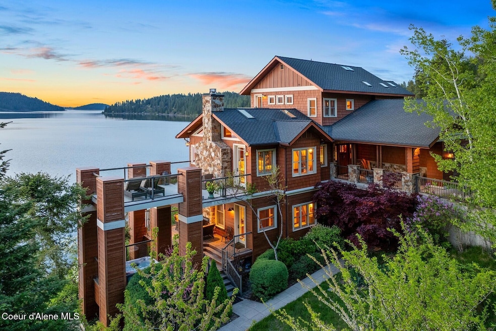 Captivating Lakefront