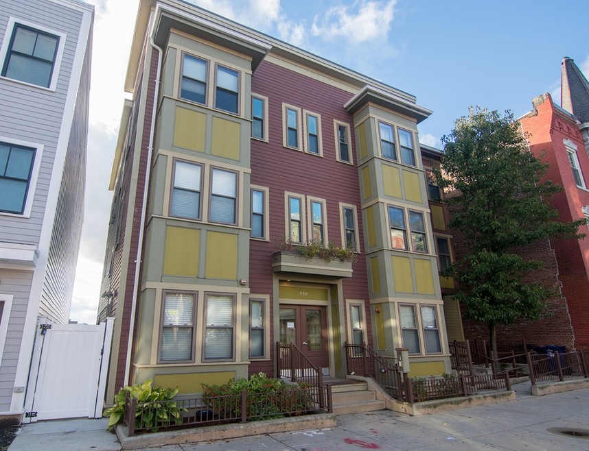 330 Meridian St unit 4, Boston, MA 02128 - photo 1