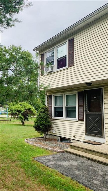 796 Court St unit J, Keene, NH 03431 - photo 1