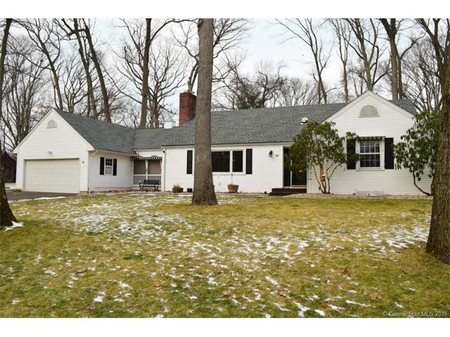 10 Oak Ridge Ln, West Hartford, CT 06107 - photo 1