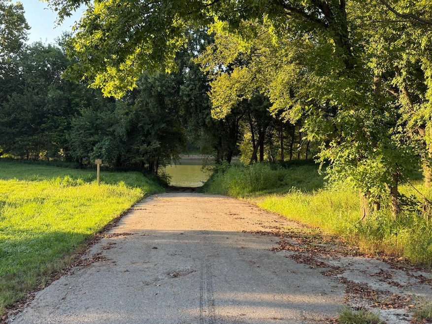 17541 Rangers Landing Rd, Calhoun, KY 42327 - photo 1