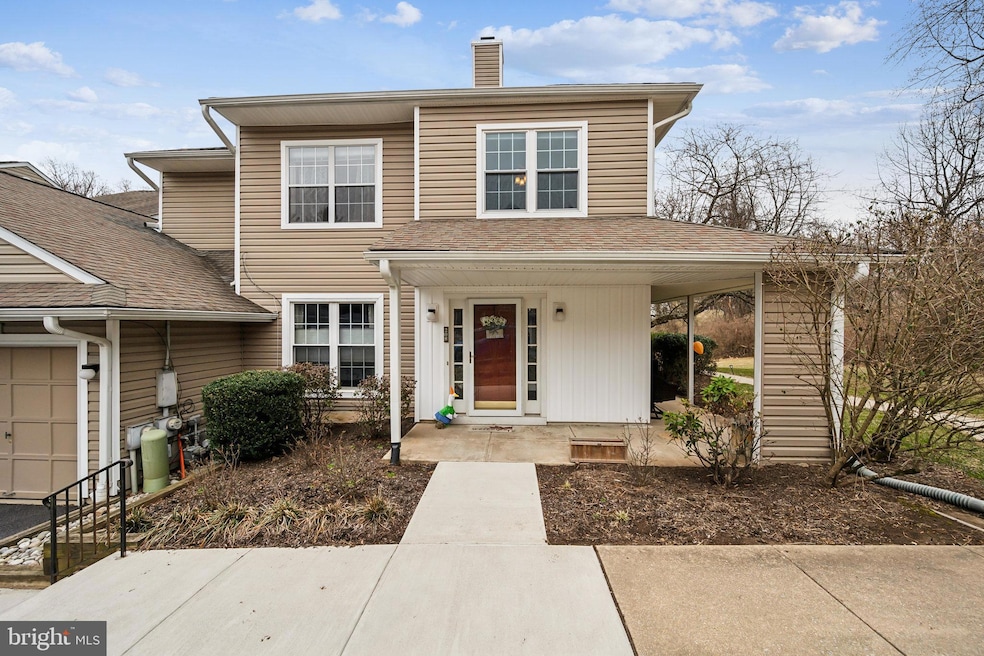 208 Nottingham Ct unit 208, Glen Mills, PA 19342 - photo 1