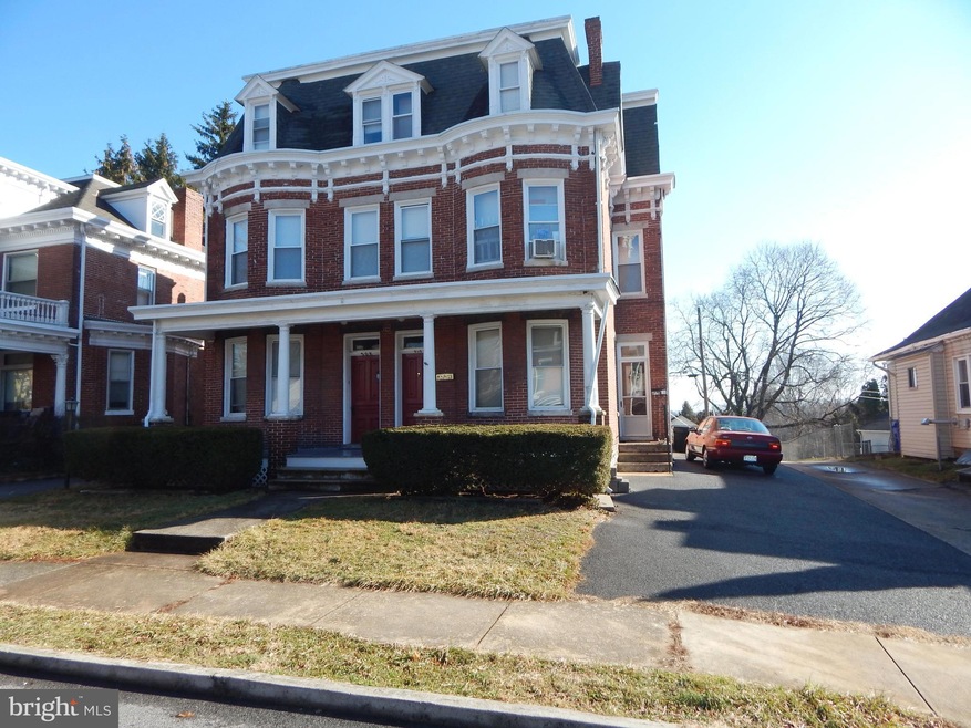 510 Summit Ave, Hagerstown, MD 21740 - photo 1