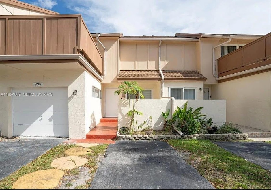 838 NW 82nd Ave unit 2, Plantation, FL 33324 - photo 1